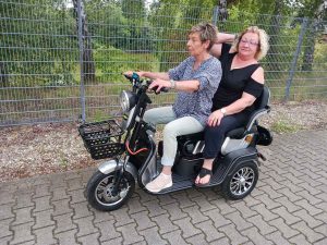 Seniorenmobil 2 Sitzer-Vitale Tuk-Tuk