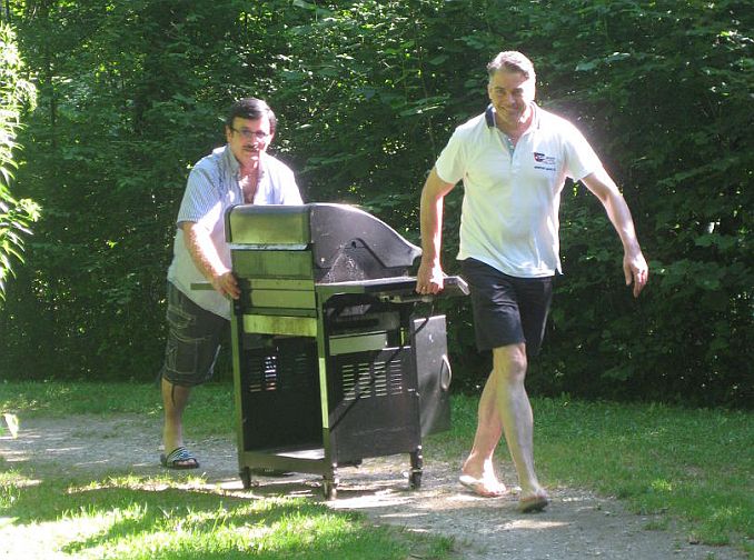 Grill-Lieferung auf Wunsch auch in den Park