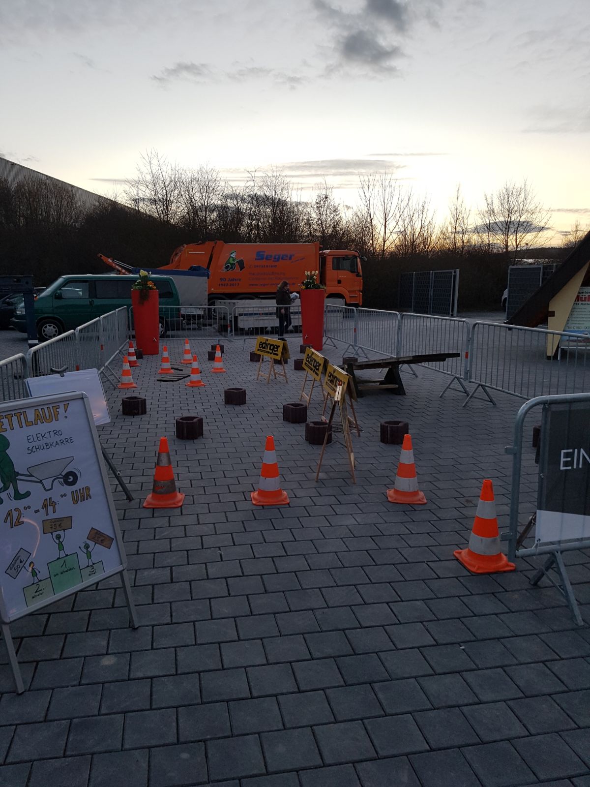 Gleis 13 Niederlauer trifft edingershops