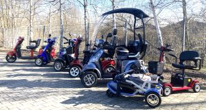 Ausstellung Seniorenmobile /Seniorenroller aussen